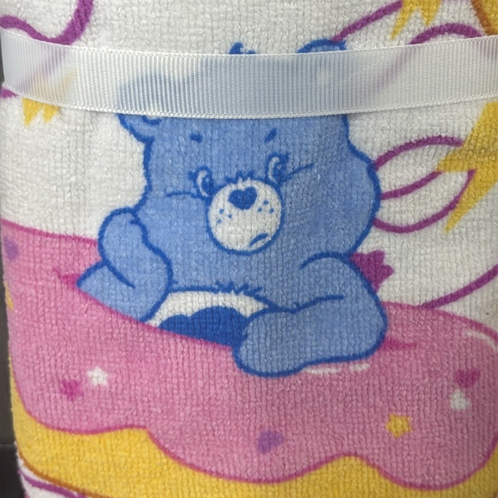 New Care Bears & Donuts White Grumpy Bear Cotton Hand Towels Pack Of 2 - Picture 5 of 9